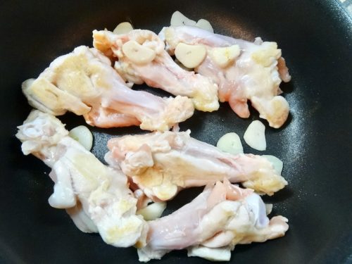 Cooking collagen rich balsamic soy chicken